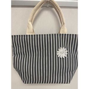 Varano lunch tote gray stripes flower 10x14 zipper insulated bag